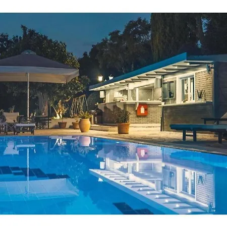 Corfu Club Standard 3 Apartmanhotel *